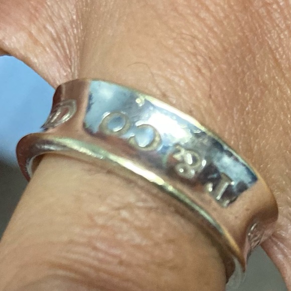 Tiffany & Co. Jewelry - Tiffany & Co 1997 -Size 7 Ring